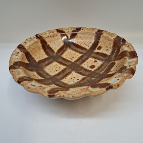 #250282 Pie Plate, Small $14 at Hunter Wolff Gallery